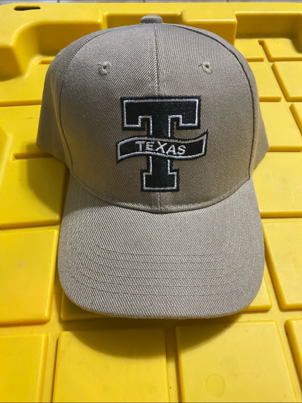 Texas Embroidered 'T' Baseball Cap - Tan